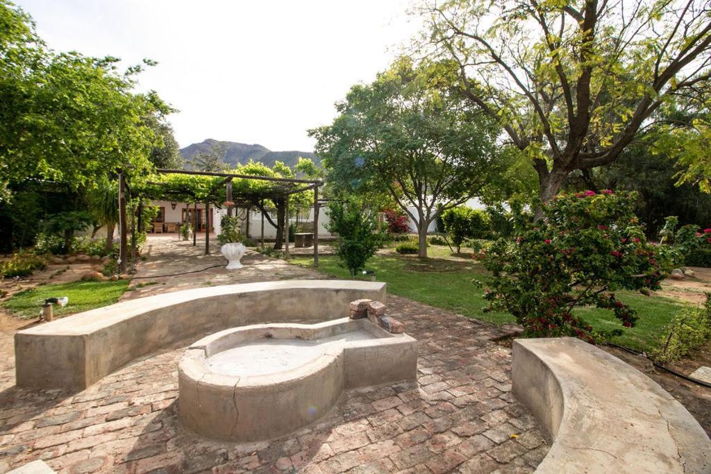 The Townhouse Villa Graaff-Reinet Exterior foto