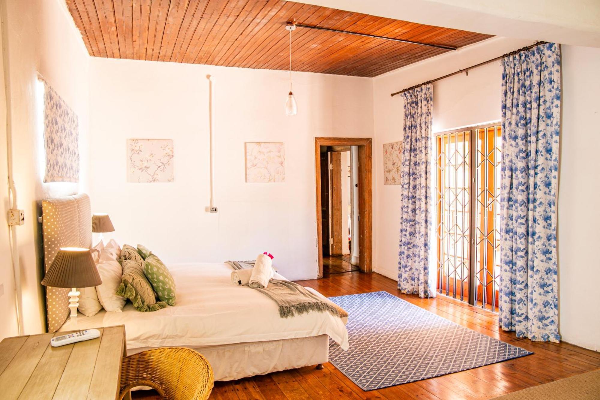 The Townhouse Villa Graaff-Reinet Exterior foto