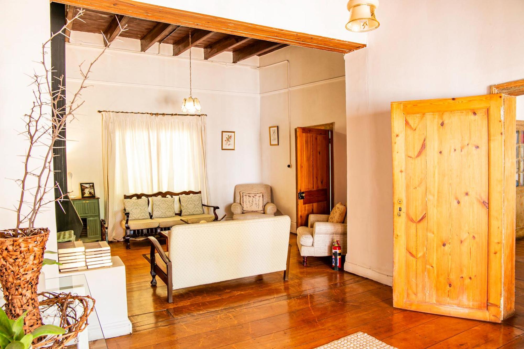 The Townhouse Villa Graaff-Reinet Exterior foto
